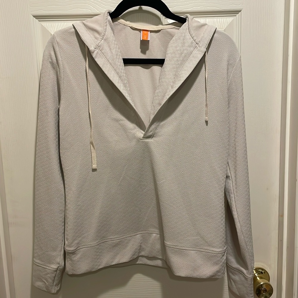 Lucy cream pullover hooded sweatshirt